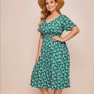 Green Floral Plus size dress